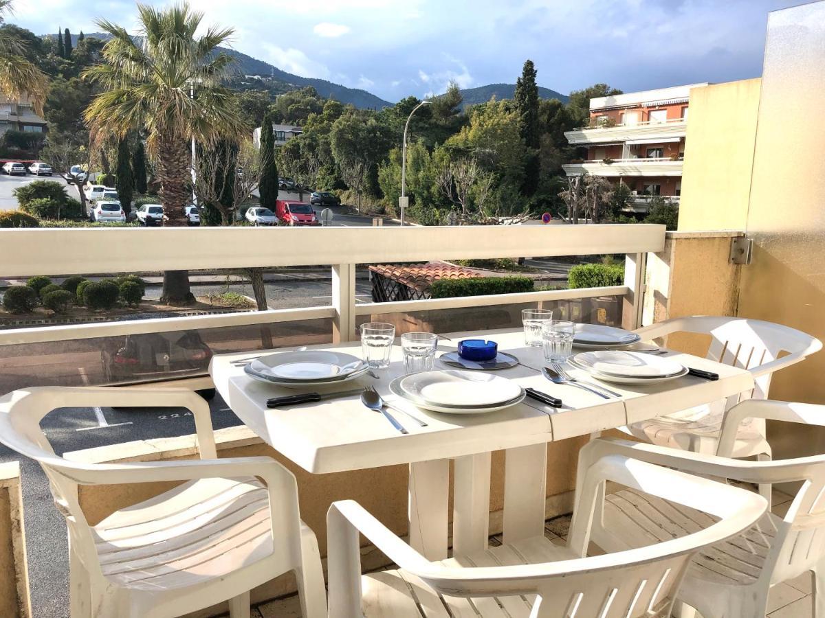 Bord De Apartment